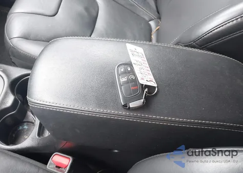 2018 Jeep Cherokee Limited 4X4 из США, поврежденный, VIN 1C4PJMDX6JD541428